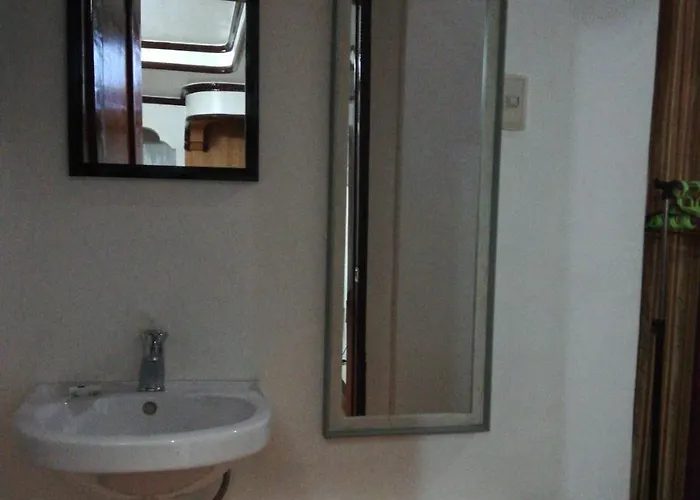 Moalboal Guesthouse *